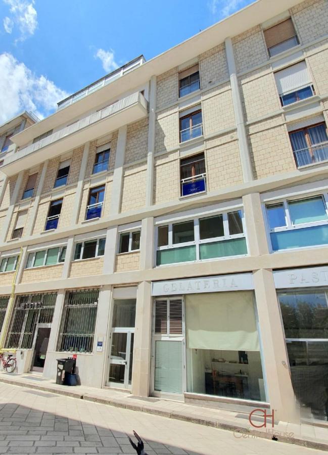 לצ'ה Central House מראה חיצוני תמונה